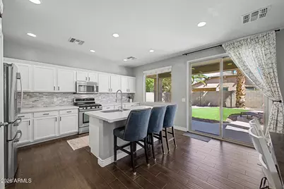 946 E Wimpole Avenue, Gilbert, AZ 85297 - Photo 13