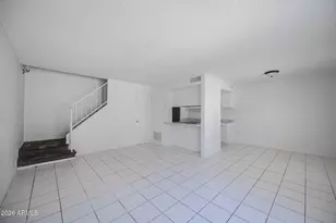 5246 N 42nd Ln, Phoenix, AZ 85019 - Photo 5