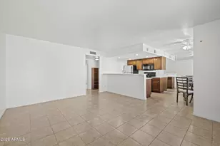 2228 E Campbell Ave, Phoenix, AZ 85016 - Photo 11