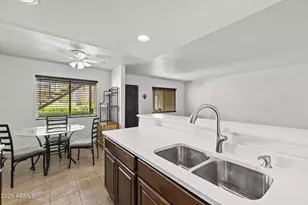 2228 E Campbell Ave, Phoenix, AZ 85016 - Photo 13