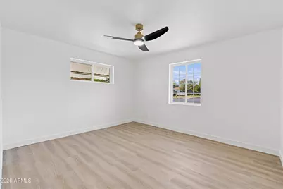 717 W Georgia Avenue, Phoenix, AZ 85013 - Photo 21