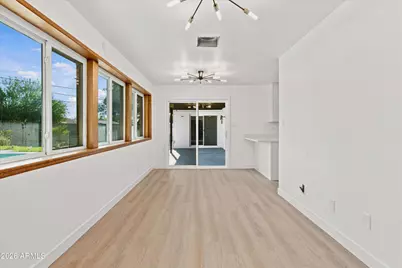 717 W Georgia Avenue, Phoenix, AZ 85013 - Photo 13