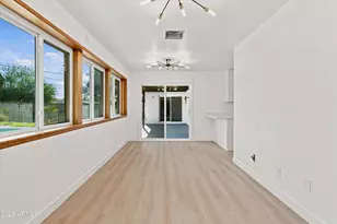 717 W Georgia Ave, Phoenix, AZ 85013 - Photo 13