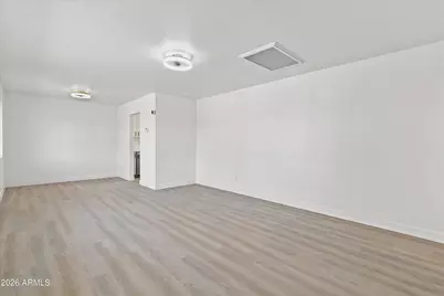 717 W Georgia Avenue, Phoenix, AZ 85013 - Photo 11