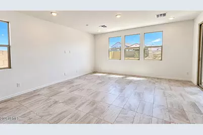 21329 W Edgemont Avenue, Buckeye, AZ 85396 - Photo 13