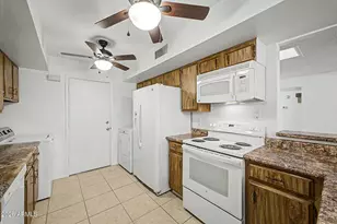 26609 S Trevino Dr, Sun Lakes, AZ 85248 - Photo 19