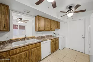 26609 S Trevino Dr, Sun Lakes, AZ 85248 - Photo 17