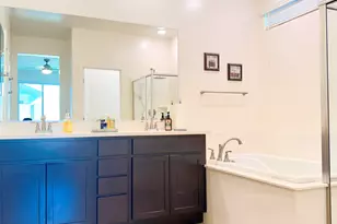 14344 W Desert Hollow Dr, Surprise, AZ 85387 - Photo 19