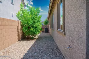 14344 W Desert Hollow Dr, Surprise, AZ 85387 - Photo 23
