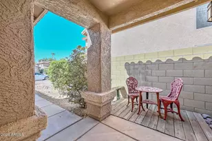 4616 E Danbury Rd, Phoenix, AZ 85032 - Photo 9