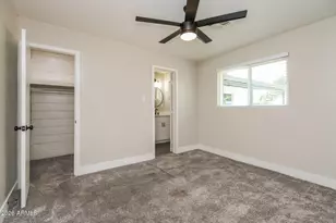 727 W Flint St, Chandler, AZ 85225 - Photo 7