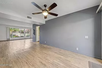 500 W Clarendon Avenue #C7, Phoenix, AZ 85013 - Photo 17