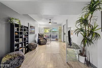 500 W Clarendon Avenue #C7, Phoenix, AZ 85013 - Photo 11