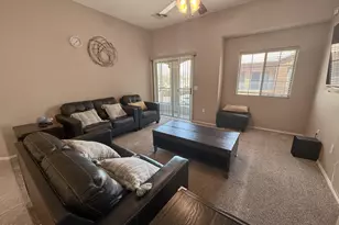 2727 N Price Rd, Chandler, AZ 85224 - Photo 9