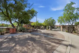 42424 N Gavilan Peak Pkwy, Anthem, AZ 85086 - Photo 19