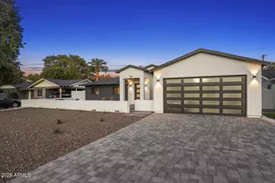 3031 N 52nd St, Phoenix, AZ 85018 - Photo 1