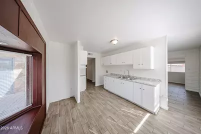 3119 W Country Gables Drive, Phoenix, AZ 85053 - Photo 15