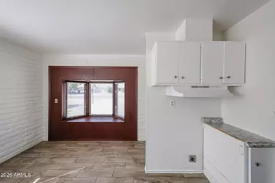 3119 W Country Gables Drive, Phoenix, AZ 85053 - Photo 19
