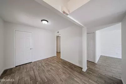 3119 W Country Gables Drive, Phoenix, AZ 85053 - Photo 7