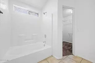 11339 W Madisen Ellise Dr, Surprise, AZ 85378 - Photo 21