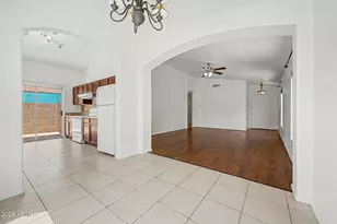 11339 W Madisen Ellise Dr, Surprise, AZ 85378 - Photo 13