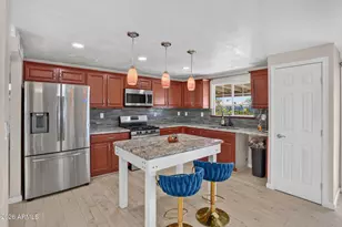 3629 E Winchcomb Dr, Phoenix, AZ 85032 - Photo 13