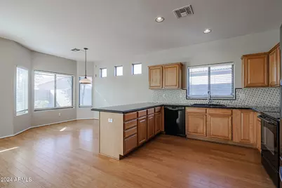6280 S 251st Drive, Buckeye, AZ 85326 - Photo 17