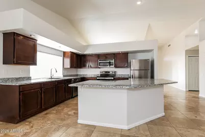 11421 W Emerald Lane, Avondale, AZ 85392 - Photo 7