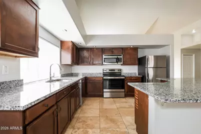 11421 W Emerald Lane, Avondale, AZ 85392 - Photo 5