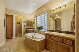 12655 W Palo Brea Ln, Peoria, AZ 85383 - Photo 41