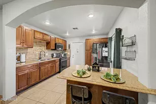 3044 W Holly St, Phoenix, AZ 85009 - Photo 17