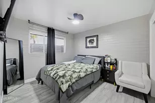 1033 N 25th St, Phoenix, AZ 85008 - Photo 19