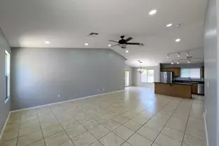 13959 W Country Gables Dr, Surprise, AZ 85379 - Photo 9