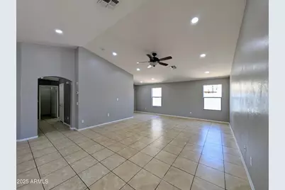 13959 W Country Gables Drive, Surprise, AZ 85379 - Photo 11