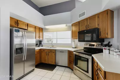17103 N Moccasin Trail, Surprise, AZ 85374 - Photo 7