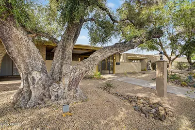 3736 E Montecito Avenue, Phoenix, AZ 85018 - Photo 11