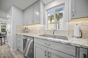 17200 W Bell Rd, Surprise, AZ 85374 - Photo 15