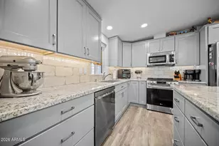 17200 W Bell Rd, Surprise, AZ 85374 - Photo 13