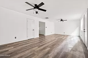 3322 E Willetta St, Phoenix, AZ 85008 - Photo 15