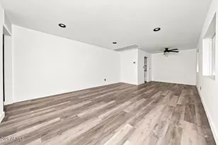 3322 E Willetta St, Phoenix, AZ 85008 - Photo 3