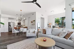 3131 N Central Ave, Phoenix, AZ 85012 - Photo 9