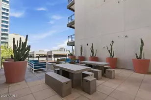 3131 N Central Ave, Phoenix, AZ 85012 - Photo 31