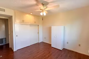 10413 W Prairie Hills Cir, Sun City, AZ 85351 - Photo 9