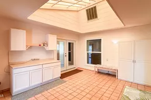 10413 W Prairie Hills Cir, Sun City, AZ 85351 - Photo 3