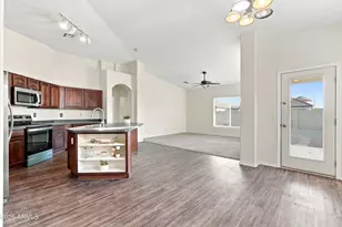 14843 W Shaw Butte Dr, Surprise, AZ 85379 - Photo 11