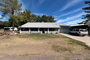 2538 E Walnut Ct, Gilbert, AZ 85298 - Photo 1