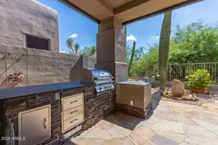 9621 E Chuckwagon Ln, Scottsdale, AZ 85262 - Photo 17