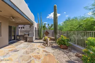 9621 E Chuckwagon Ln, Scottsdale, AZ 85262 - Photo 21