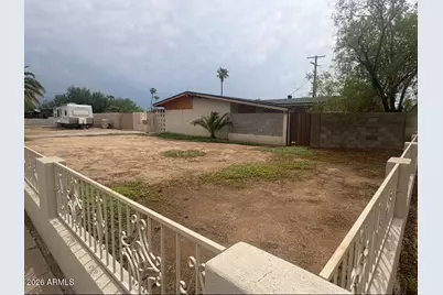 6201 W Missouri Avenue, Glendale, AZ 85301 - Photo 1