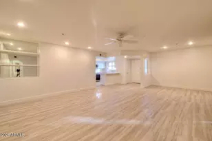 5104 N 32nd St, Phoenix, AZ 85018 - Photo 13